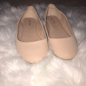 CALL IT SPRING——Flats